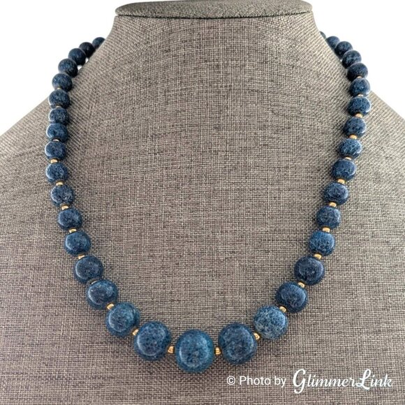 Vintage Blue Mottled Stone Graduated Chunky Beaded Necklace - Picture 3 of 13